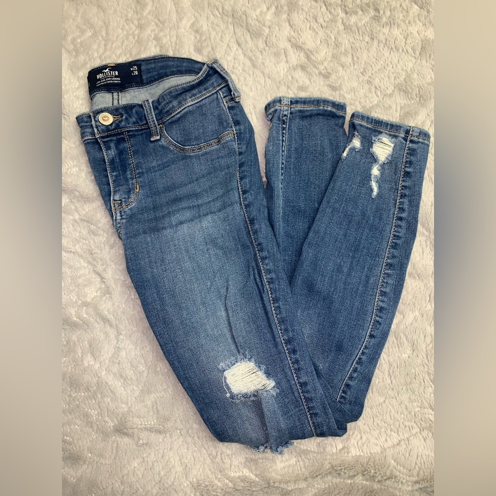 Ripped Hollister Jeans.